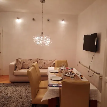 Stan Na Dan Bijeljina Tijana Apartment Exterior photo
